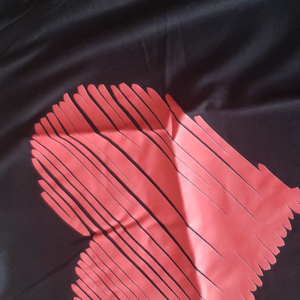 ♥️ New boutique heart tshirt - Picture 5 of 6